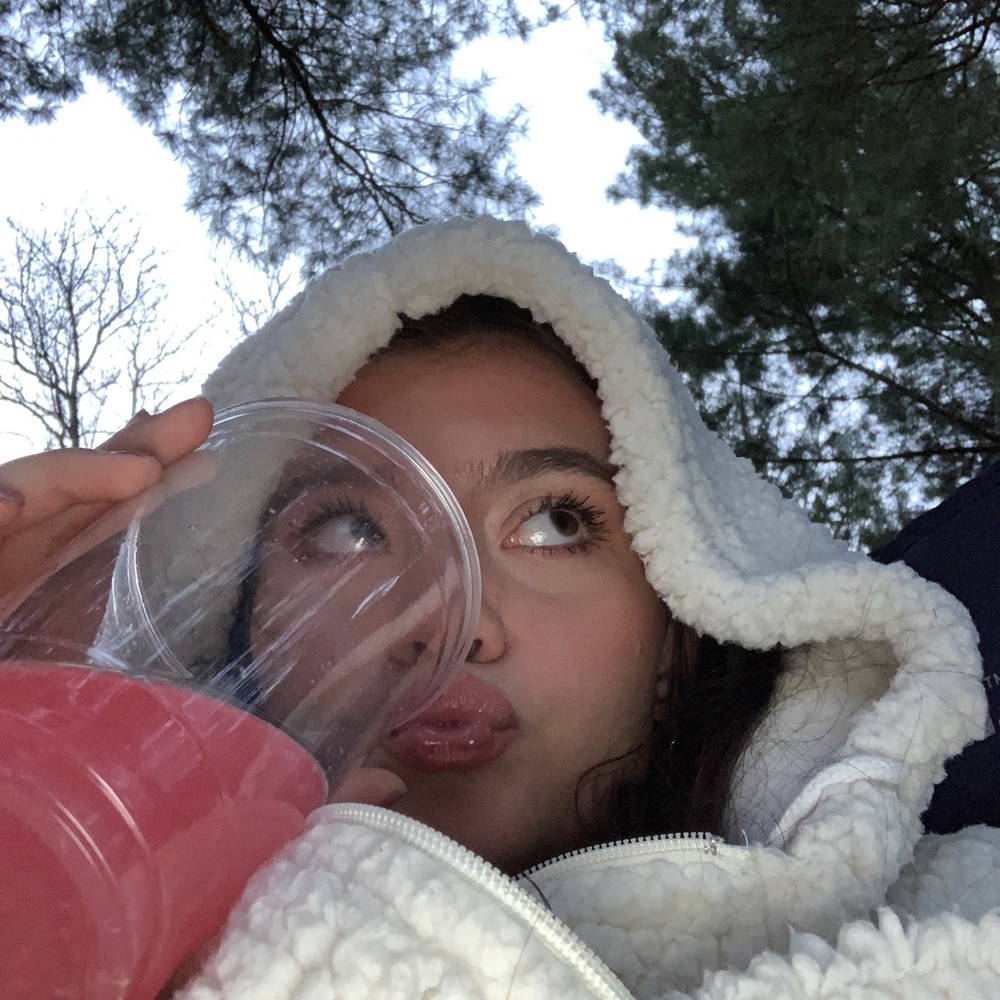 Meet your Posher, Hannah